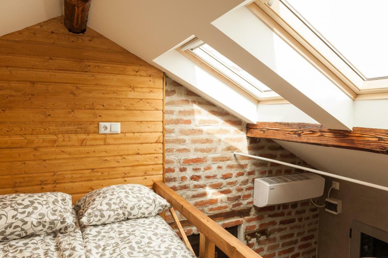 Vitosha Blvd - Attic Studio Sofia Eksteriør bilde